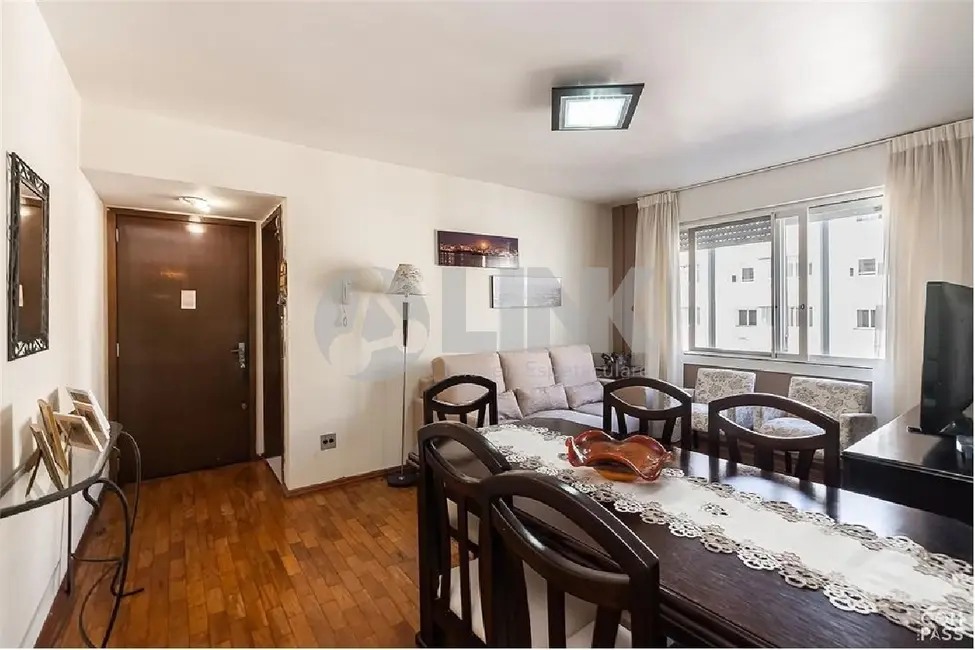 Foto 2 de Apartamento com 2 quartos à venda, 82m2 em Menino Deus, Porto Alegre - RS