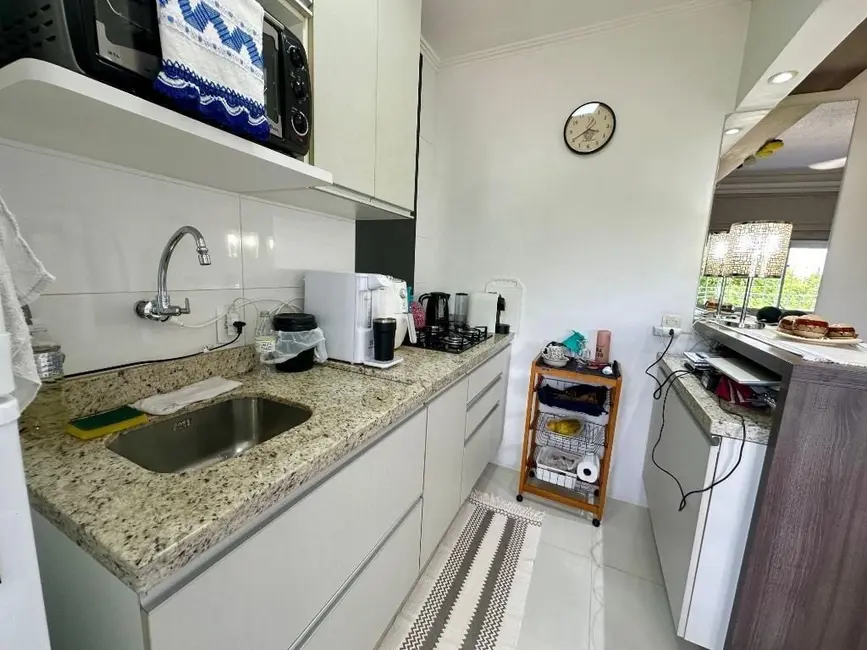 Apartamento com 1 quarto à venda, 32m2 em Santo Antônio, Porto Alegre - RS - imagem 8 Foto 8 de Apartamento com 1 quarto à venda, 32m2 em Santo Antônio, Porto Alegre - RS