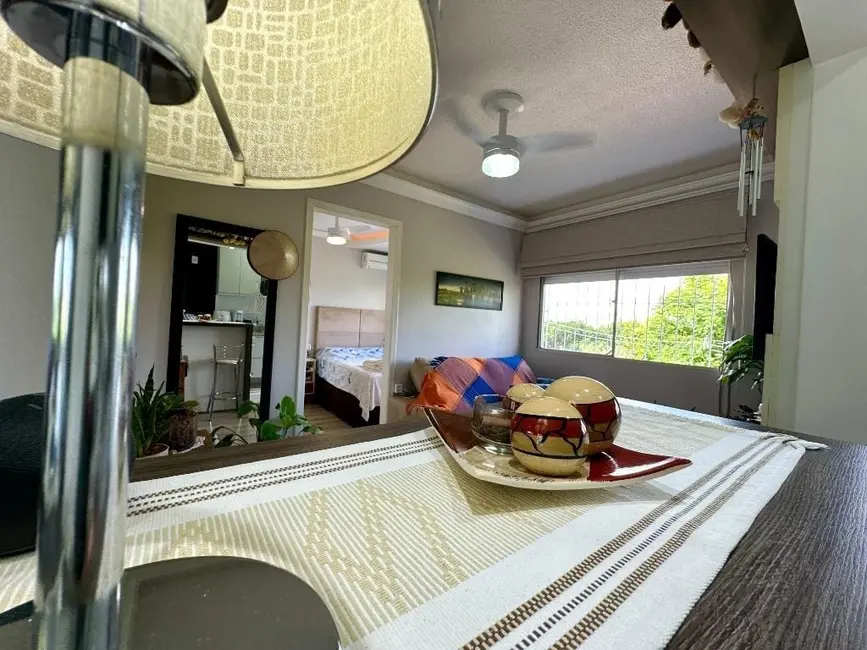 Apartamento com 1 quarto à venda, 32m2 em Santo Antônio, Porto Alegre - RS - imagem 6 Foto 6 de Apartamento com 1 quarto à venda, 32m2 em Santo Antônio, Porto Alegre - RS