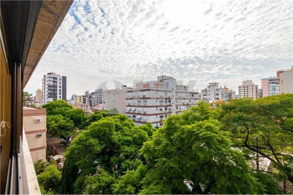 Apartamento com 3 quartos à venda, 118m2 em Menino Deus, Porto Alegre - RS - imagem 5 Foto 5 de Apartamento com 3 quartos à venda, 118m2 em Menino Deus, Porto Alegre - RS