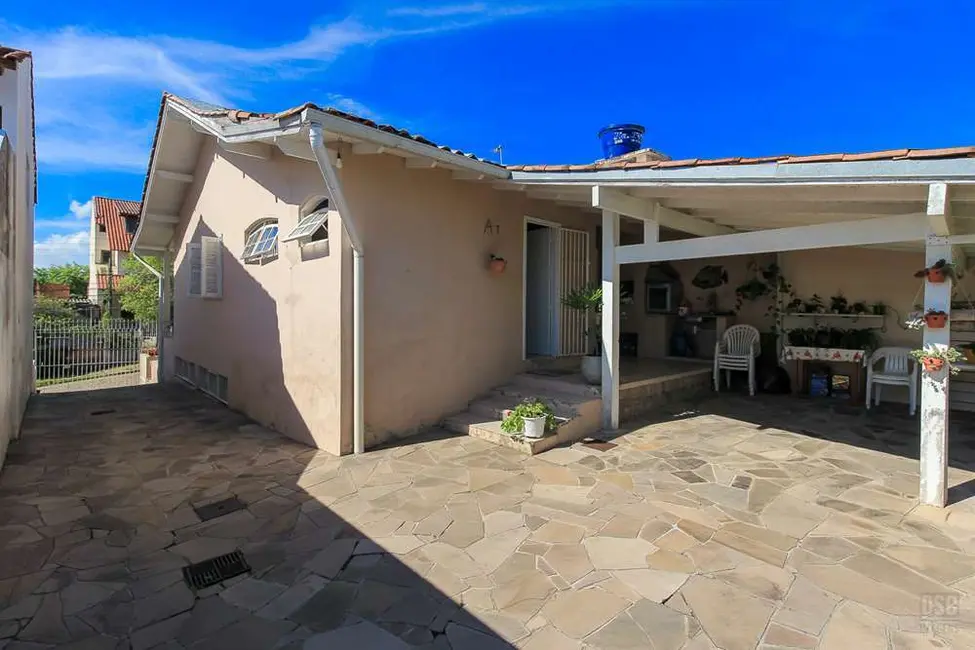 Casa com 2 quartos à venda, 99m2 em Espírito Santo, Porto Alegre - RS - imagem 7 Foto 7 de Casa com 2 quartos à venda, 99m2 em Espírito Santo, Porto Alegre - RS