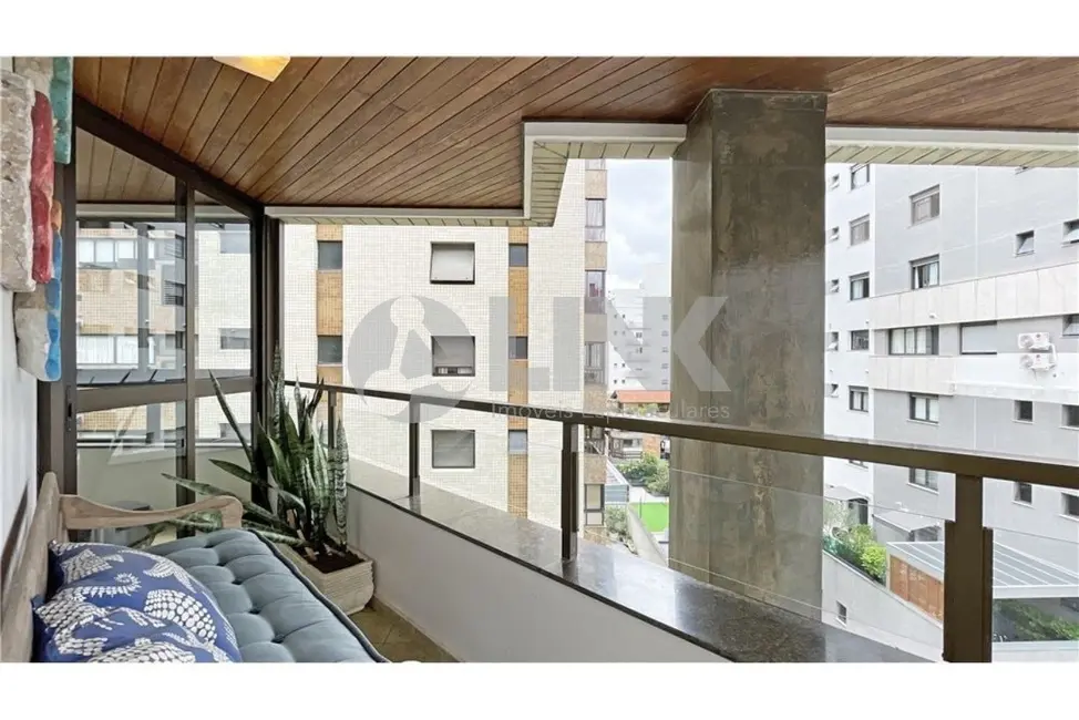 Foto 4 de Apartamento com 3 quartos à venda, 210m2 em Bela Vista, Porto Alegre - RS