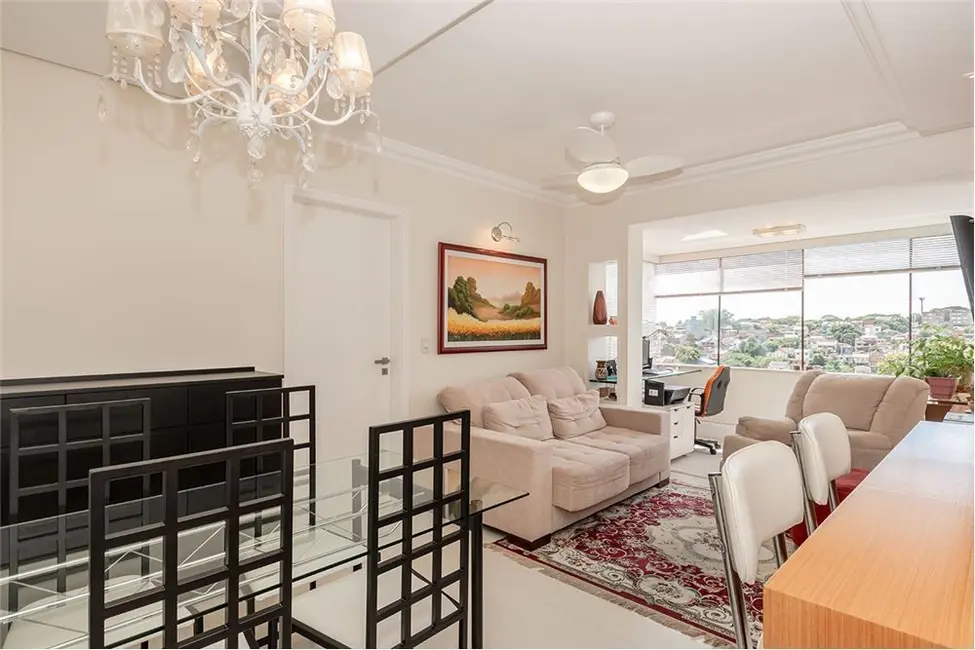 Apartamento com 1 quarto à venda, 53m2 em Vila Ipiranga, Porto Alegre - RS - imagem 4 Foto 4 de Apartamento com 1 quarto à venda, 53m2 em Vila Ipiranga, Porto Alegre - RS