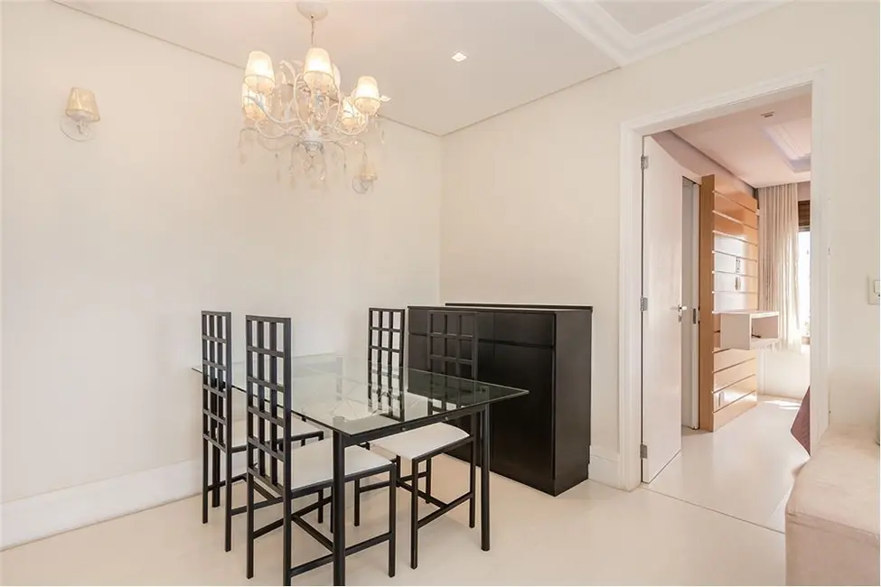 Apartamento com 1 quarto à venda, 53m2 em Vila Ipiranga, Porto Alegre - RS - imagem 5 Foto 5 de Apartamento com 1 quarto à venda, 53m2 em Vila Ipiranga, Porto Alegre - RS