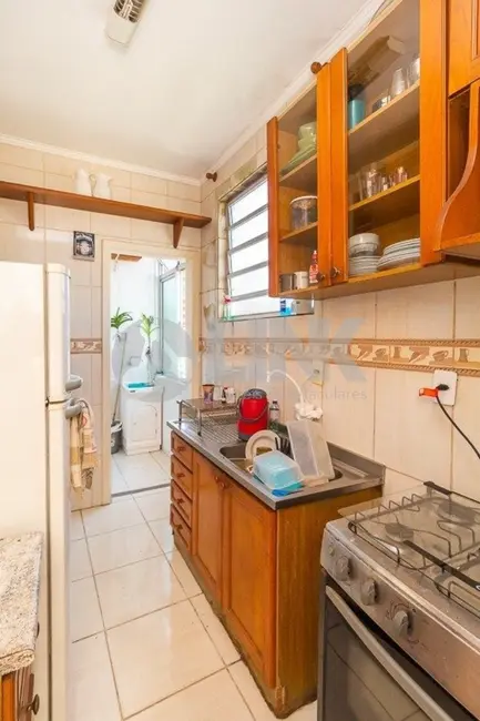 Apartamento com 2 quartos à venda, 55m2 em Independência, Porto Alegre - RS - imagem 5 Foto 5 de Apartamento com 2 quartos à venda, 55m2 em Independência, Porto Alegre - RS
