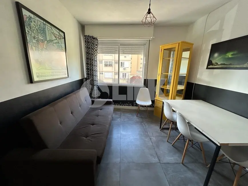 Foto 2 de Apartamento com 2 quartos à venda, 64m2 em Santana, Porto Alegre - RS