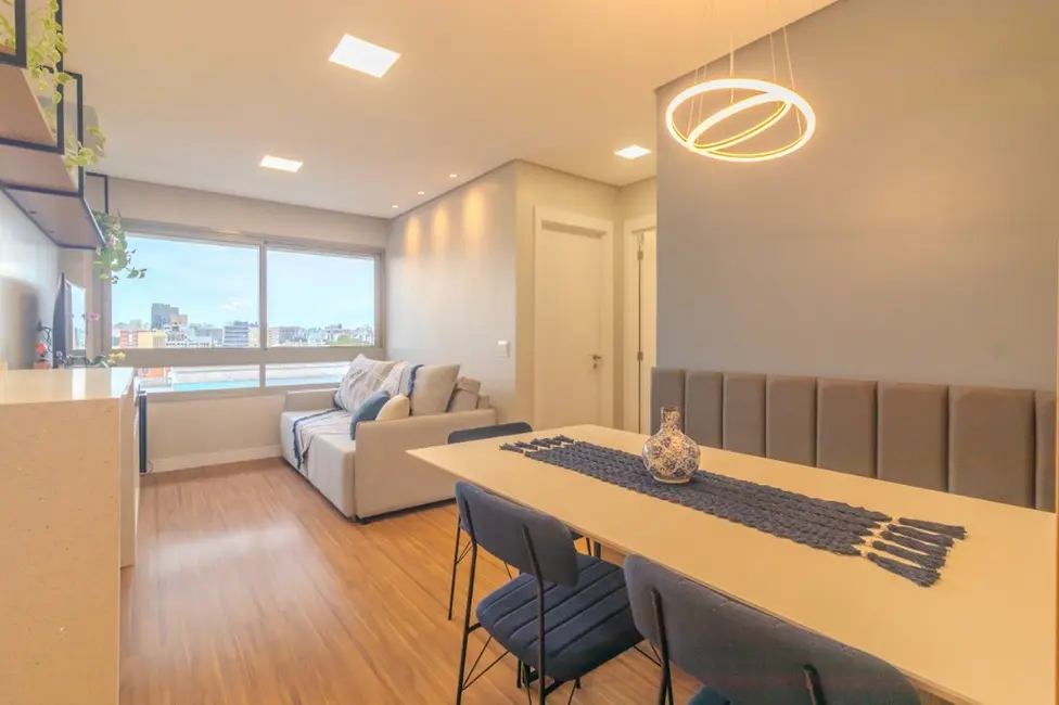 Apartamento com 2 quartos à venda, 64m2 em Praia de Belas, Porto Alegre - RS - imagem 3 Foto 3 de Apartamento com 2 quartos à venda, 64m2 em Praia de Belas, Porto Alegre - RS