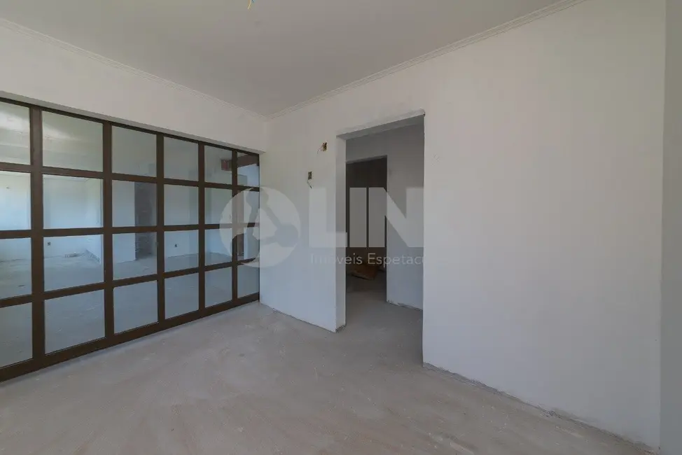 Apartamento com 3 quartos à venda, 174m2 em Petrópolis, Porto Alegre - RS - imagem 9 Foto 9 de Apartamento com 3 quartos à venda, 174m2 em Petrópolis, Porto Alegre - RS