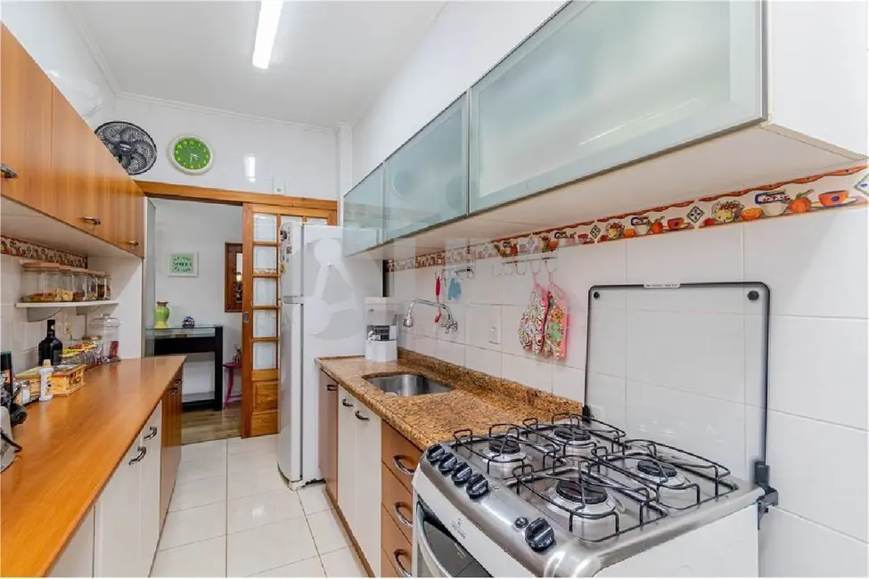 Apartamento com 3 quartos à venda, 88m2 em Bom Fim, Porto Alegre - RS - imagem 6 Foto 6 de Apartamento com 3 quartos à venda, 88m2 em Bom Fim, Porto Alegre - RS