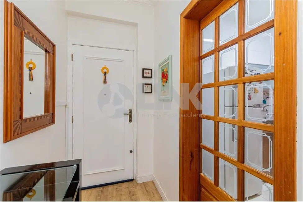 Apartamento com 3 quartos à venda, 88m2 em Bom Fim, Porto Alegre - RS - imagem 5 Foto 5 de Apartamento com 3 quartos à venda, 88m2 em Bom Fim, Porto Alegre - RS