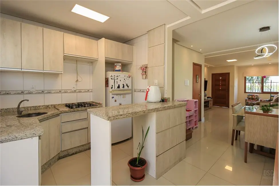 Foto 3 de Casa com 3 quartos à venda, 131m2 em Hípica, Porto Alegre - RS