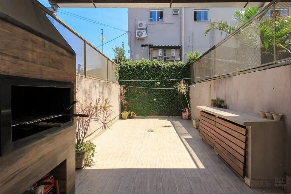 Foto 8 de Casa com 3 quartos à venda, 131m2 em Hípica, Porto Alegre - RS