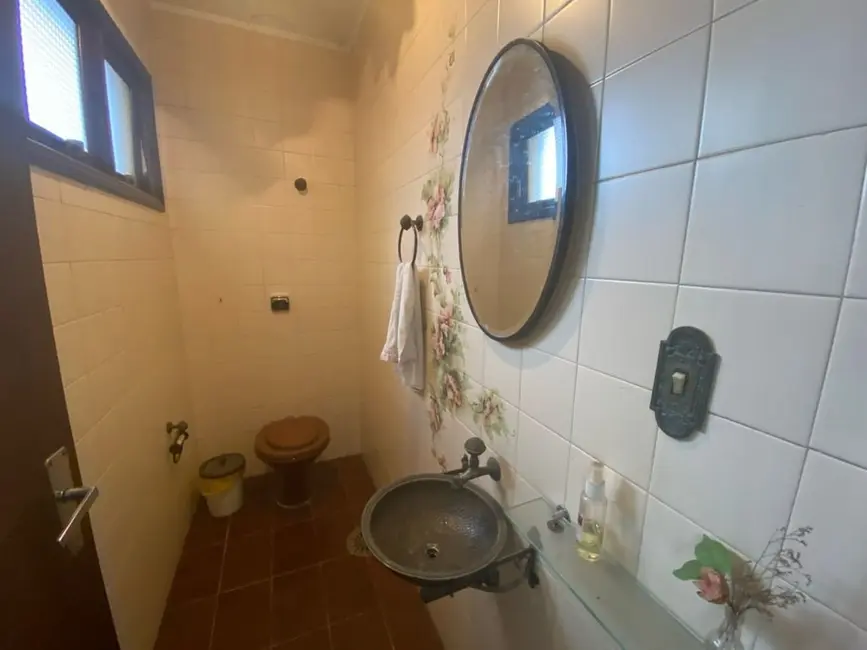 Foto 6 de Casa com 3 quartos à venda, 293m2 em Jardim do Salso, Porto Alegre - RS
