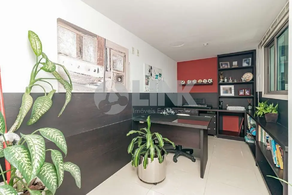 Foto 9 de Apartamento com 4 quartos à venda, 262m2 em Três Figueiras, Porto Alegre - RS