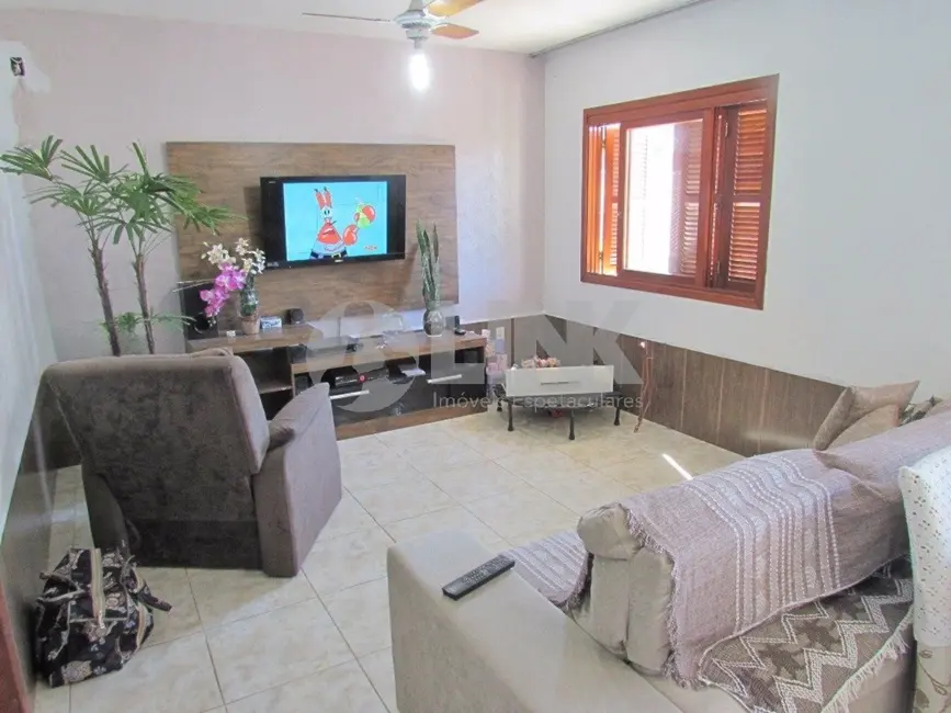 Casa com 4 quartos à venda, 200m2 em Jardim Carvalho, Porto Alegre - RS - imagem 2 Foto 2 de Casa com 4 quartos à venda, 200m2 em Jardim Carvalho, Porto Alegre - RS