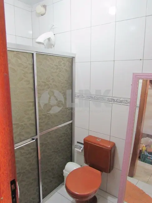 Casa com 4 quartos à venda, 200m2 em Jardim Carvalho, Porto Alegre - RS - imagem 6 Foto 6 de Casa com 4 quartos à venda, 200m2 em Jardim Carvalho, Porto Alegre - RS