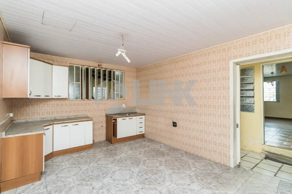 Casa com 2 quartos à venda, 120m2 em Jardim Carvalho, Porto Alegre - RS - imagem 4 Foto 4 de Casa com 2 quartos à venda, 120m2 em Jardim Carvalho, Porto Alegre - RS