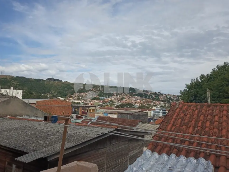 Casa com 3 quartos à venda, 138m2 em Jardim Carvalho, Porto Alegre - RS - imagem 7 Foto 7 de Casa com 3 quartos à venda, 138m2 em Jardim Carvalho, Porto Alegre - RS