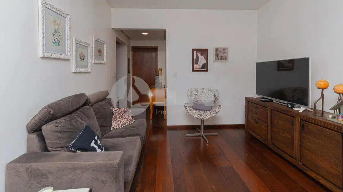 Apartamento com 2 quartos à venda, 87m2 em Mont Serrat, Porto Alegre - RS - imagem 6 Foto 6 de Apartamento com 2 quartos à venda, 87m2 em Mont Serrat, Porto Alegre - RS