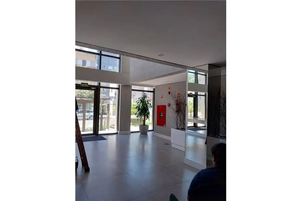 Foto 3 de Apartamento com 2 quartos à venda, 66m2 em Higienópolis, Porto Alegre - RS