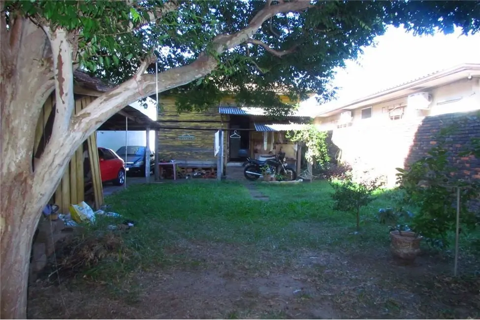 Foto 9 de Terreno / Lote à venda em Chácara das Pedras, Porto Alegre - RS
