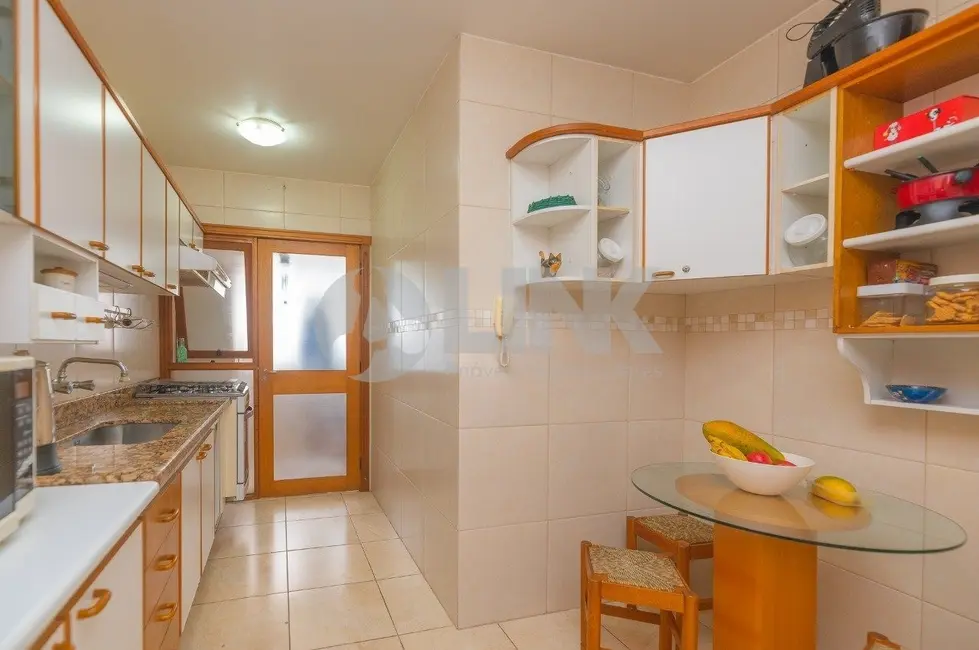 Foto 9 de Apartamento com 2 quartos à venda, 97m2 em Petrópolis, Porto Alegre - RS