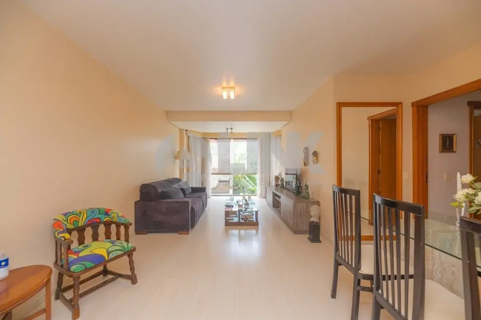 Foto 3 de Apartamento com 2 quartos à venda, 97m2 em Petrópolis, Porto Alegre - RS