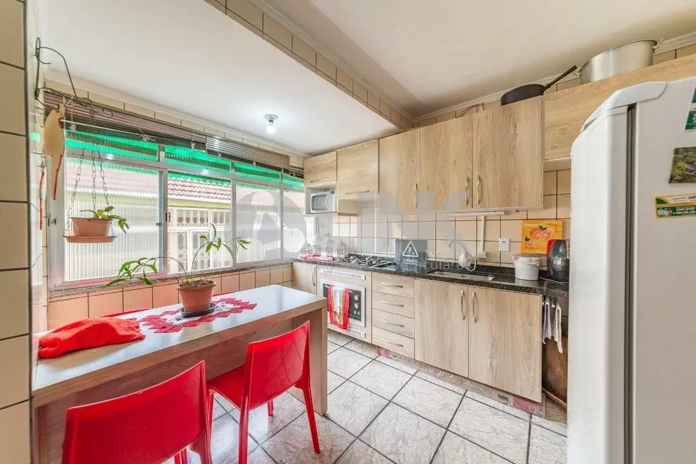 Foto 6 de Apartamento com 2 quartos à venda, 76m2 em São Sebastião, Porto Alegre - RS