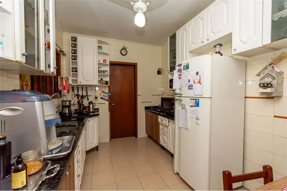 Casa de Condomínio com 3 quartos à venda, 143m2 em Centro, Canoas - RS - imagem 2 Foto 2 de Casa de Condomínio com 3 quartos à venda, 143m2 em Centro, Canoas - RS