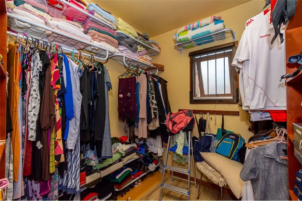 Casa de Condomínio com 3 quartos à venda, 143m2 em Centro, Canoas - RS - imagem 5 Foto 5 de Casa de Condomínio com 3 quartos à venda, 143m2 em Centro, Canoas - RS