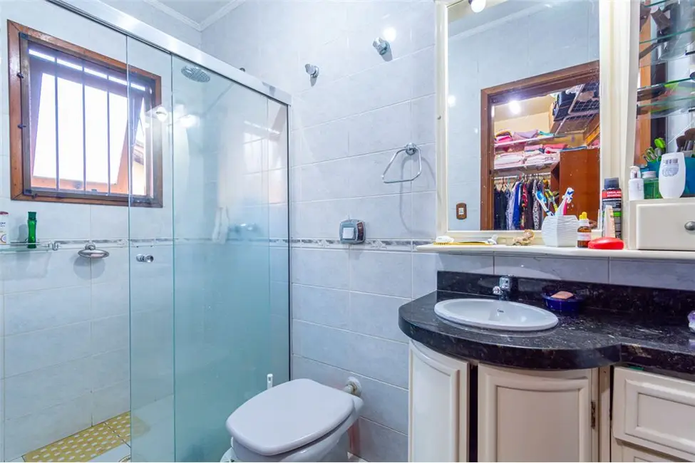 Casa de Condomínio com 3 quartos à venda, 143m2 em Centro, Canoas - RS - imagem 4 Foto 4 de Casa de Condomínio com 3 quartos à venda, 143m2 em Centro, Canoas - RS