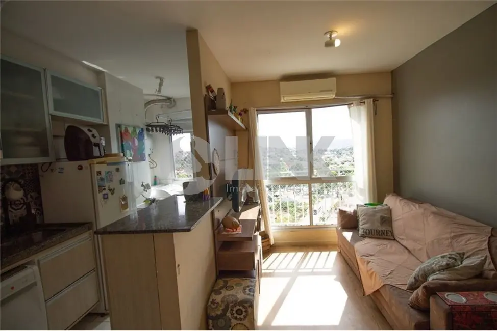 Foto 2 de Apartamento com 2 quartos à venda, 51m2 em Glória, Porto Alegre - RS