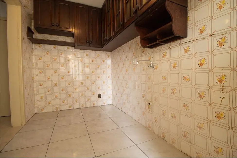 Apartamento com 1 quarto à venda, 48m2 em Santa Cecília, Porto Alegre - RS - imagem 4 Foto 4 de Apartamento com 1 quarto à venda, 48m2 em Santa Cecília, Porto Alegre - RS