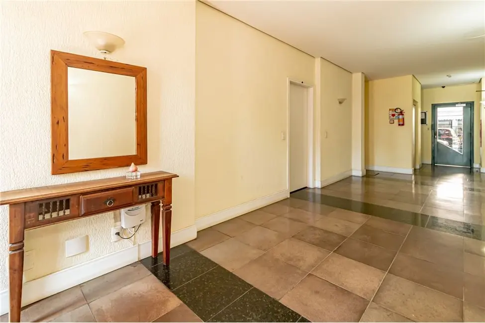 Apartamento com 1 quarto à venda, 53m2 em Chácara das Pedras, Porto Alegre - RS - imagem 4 Foto 4 de Apartamento com 1 quarto à venda, 53m2 em Chácara das Pedras, Porto Alegre - RS