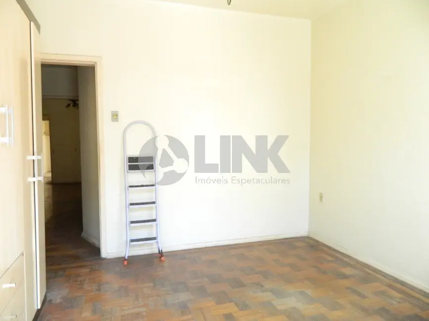 Apartamento com 2 quartos à venda, 60m2 em Santana, Porto Alegre - RS - imagem 9 Foto 9 de Apartamento com 2 quartos à venda, 60m2 em Santana, Porto Alegre - RS