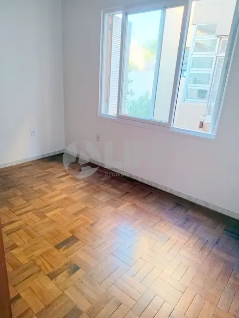 Foto 8 de Apartamento com 2 quartos à venda, 62m2 em Santana, Porto Alegre - RS