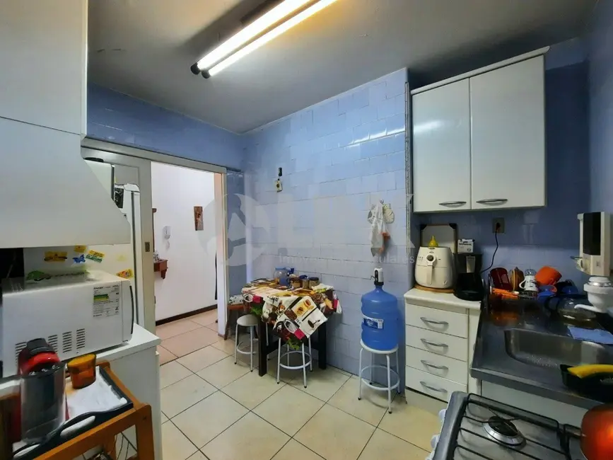 Apartamento com 2 quartos à venda, 86m2 em Azenha, Porto Alegre - RS - imagem 9 Foto 9 de Apartamento com 2 quartos à venda, 86m2 em Azenha, Porto Alegre - RS