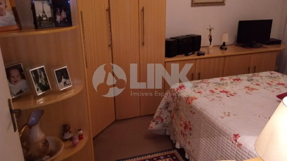 Foto 5 de Apartamento com 2 quartos à venda, 63m2 em Santana, Porto Alegre - RS