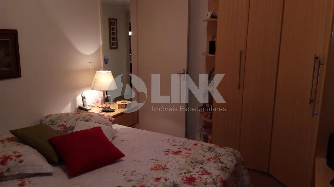 Foto 6 de Apartamento com 2 quartos à venda, 63m2 em Santana, Porto Alegre - RS