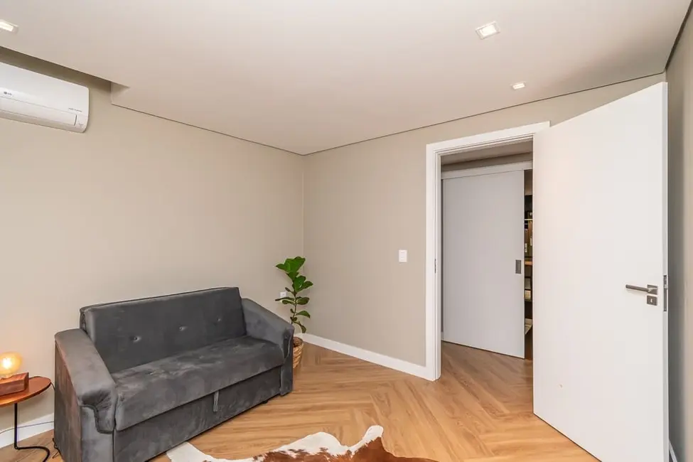 Foto 6 de Apartamento com 3 quartos à venda, 134m2 em Bela Vista, Porto Alegre - RS