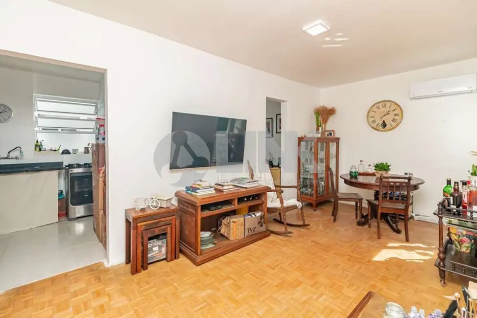 Apartamento com 2 quartos à venda, 72m2 em Menino Deus, Porto Alegre - RS - imagem 5 Foto 5 de Apartamento com 2 quartos à venda, 72m2 em Menino Deus, Porto Alegre - RS