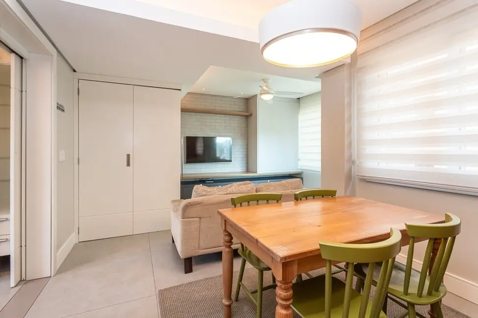 Apartamento com 4 quartos à venda, 217m2 em Petrópolis, Porto Alegre - RS - imagem 4 Foto 4 de Apartamento com 4 quartos à venda, 217m2 em Petrópolis, Porto Alegre - RS