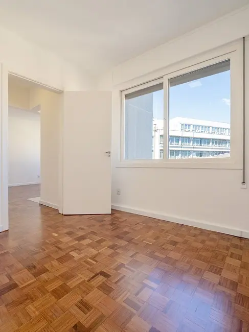 Foto 5 de Apartamento com 1 quarto à venda, 40m2 em Petrópolis, Porto Alegre - RS