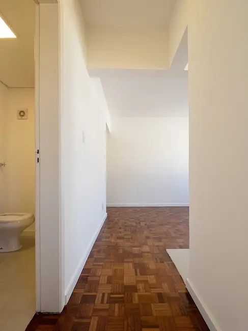 Foto 6 de Apartamento com 1 quarto à venda, 40m2 em Petrópolis, Porto Alegre - RS
