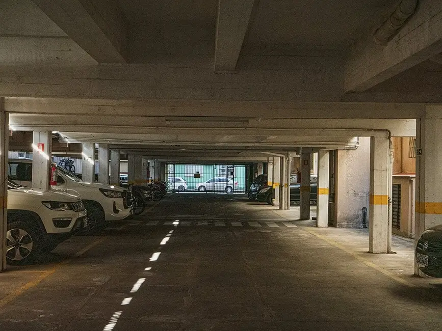 Foto 5 de Apartamento com 3 quartos à venda, 83m2 em Menino Deus, Porto Alegre - RS