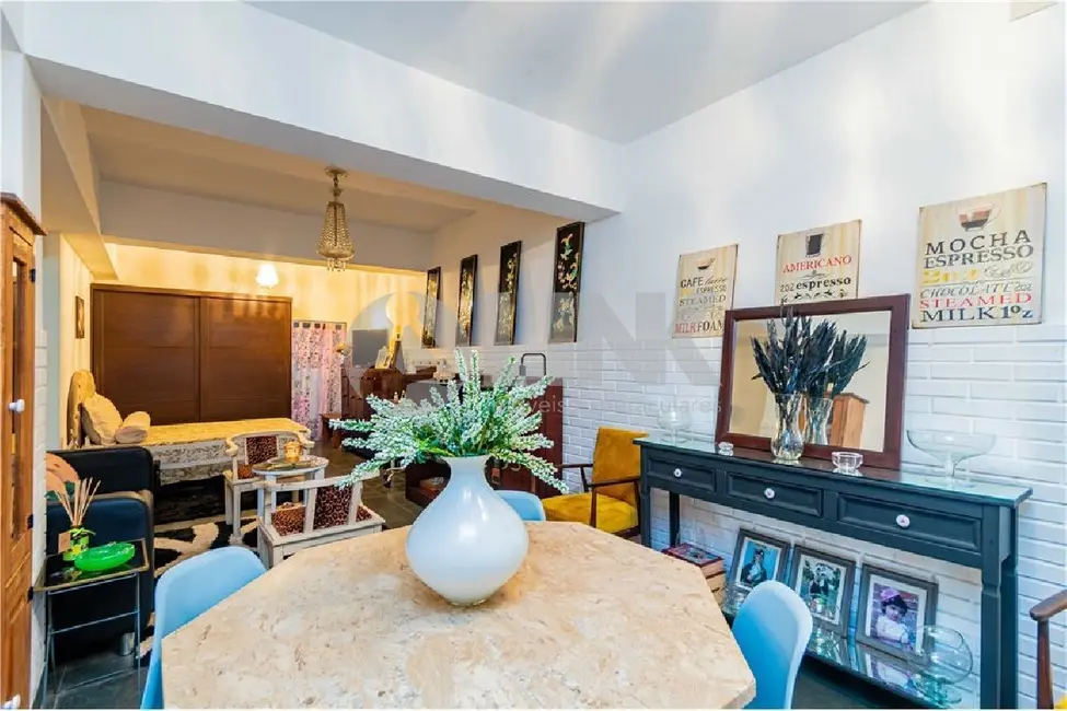 Foto 3 de Apartamento com 2 quartos à venda, 110m2 em Independência, Porto Alegre - RS