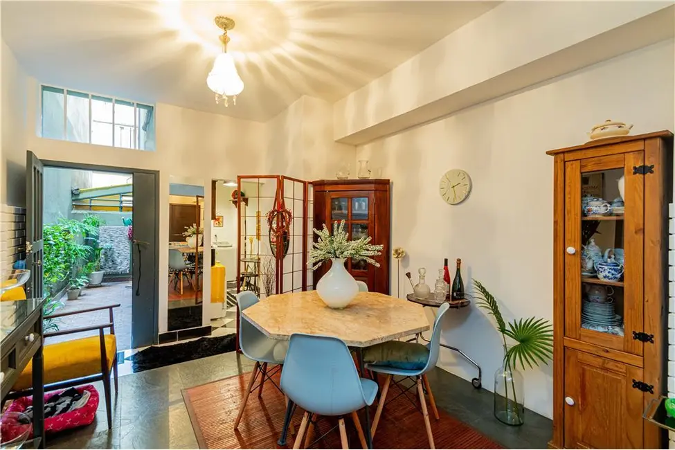 Foto 1 de Apartamento com 2 quartos à venda, 110m2 em Independência, Porto Alegre - RS