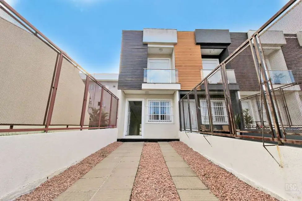 Foto 1 de Casa com 2 quartos à venda, 87m2 em Hípica, Porto Alegre - RS