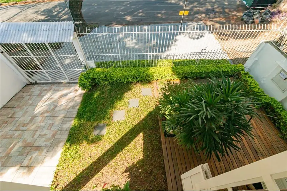 Casa com 3 quartos à venda, 215m2 em Sarandi, Porto Alegre - RS - imagem 7 Foto 7 de Casa com 3 quartos à venda, 215m2 em Sarandi, Porto Alegre - RS