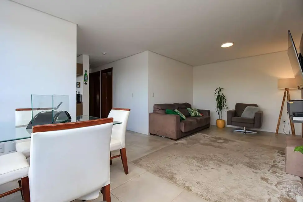 Foto 6 de Apartamento com 2 quartos à venda, 70m2 em Santa Maria Goretti, Porto Alegre - RS